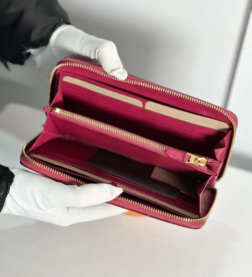 Bottega Veneta Intrecciato Zip Around Wallet