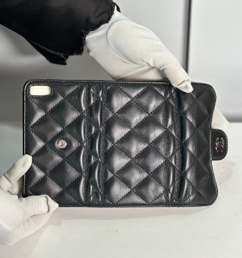 Chanel Iphone Case