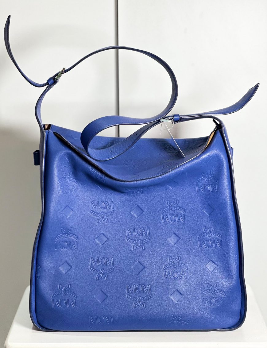 MCM Large Aren Leather Hobo Bag