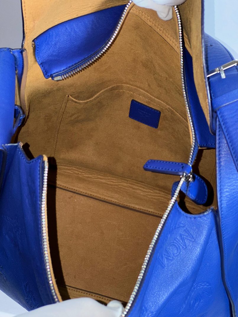 MCM Large Aren Leather Hobo Bag