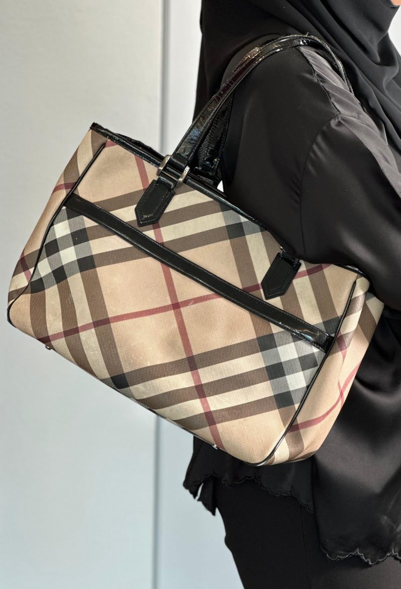 Burberry Nova Check Medium Emmy Tote
