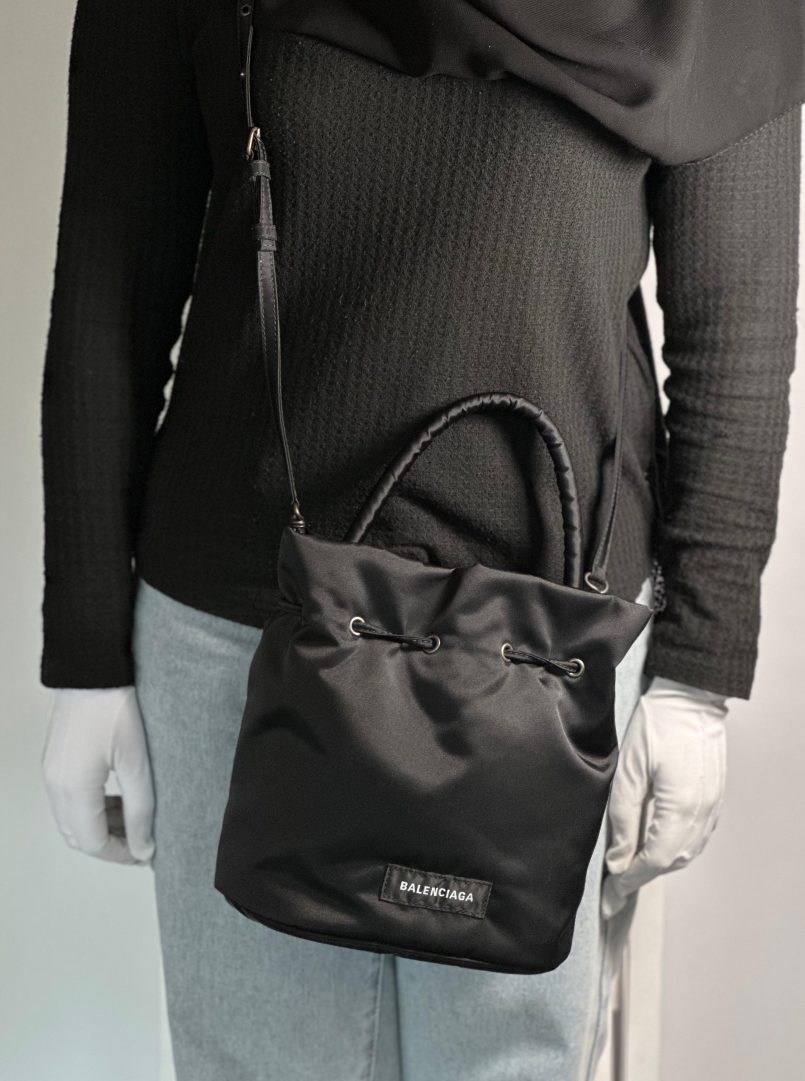 Balenciaga DRAWSTRING BOX BAG
