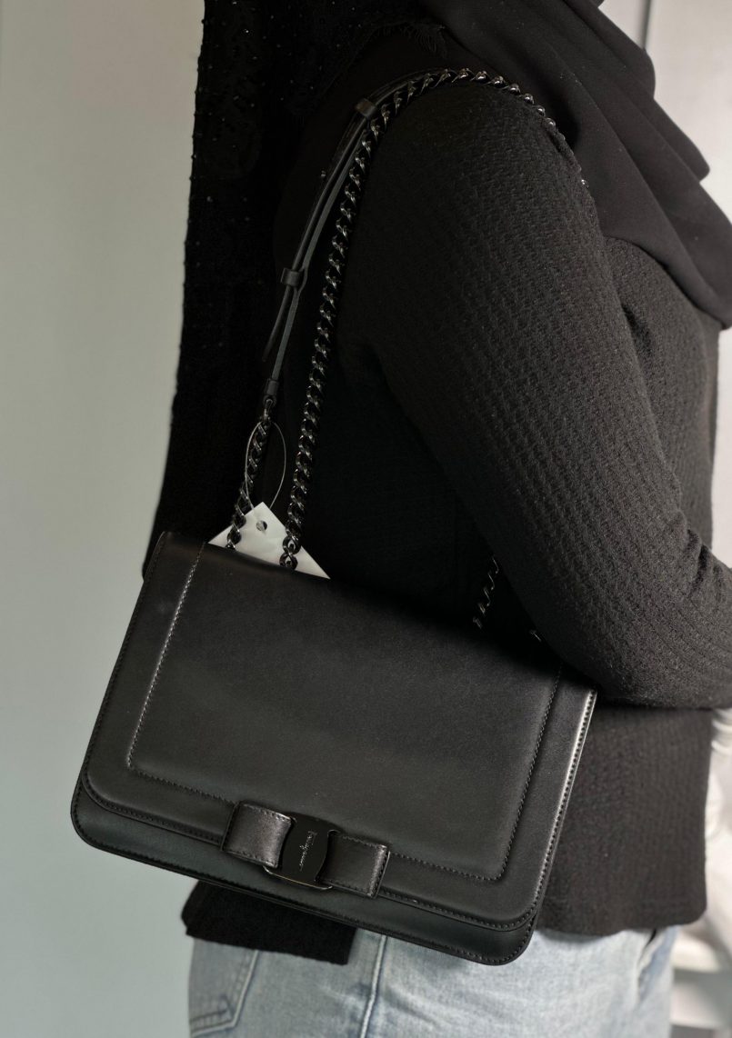 Ferragamo Vara Shoulder Bag