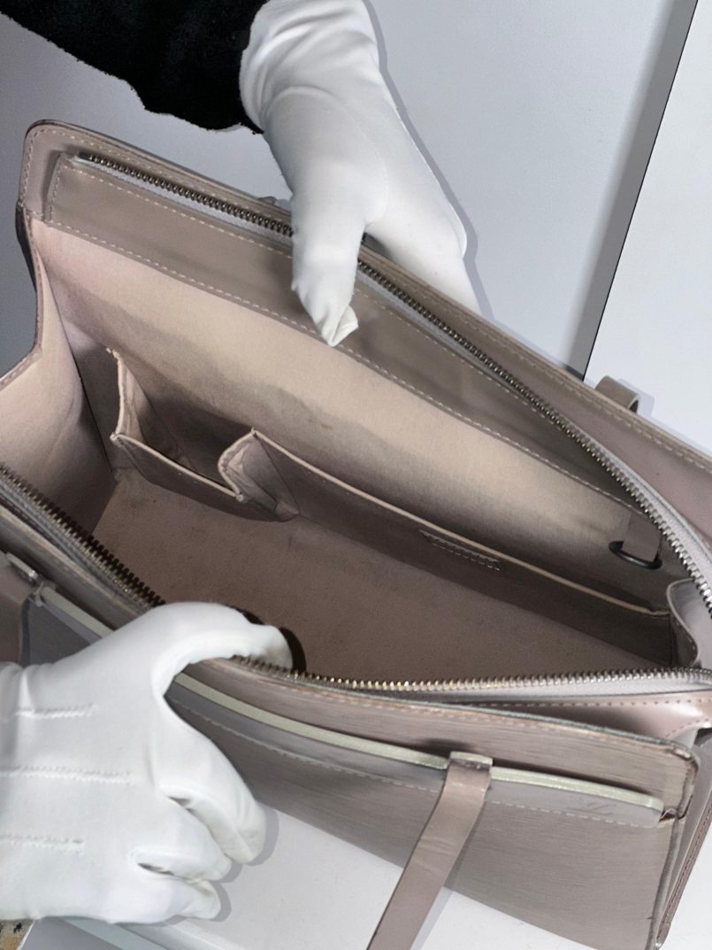 LV Epi Croisette PM  Lilac